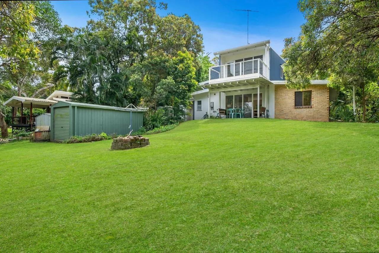 Whispering Trees By Discover Stradbroke Point Lookout Holiday home